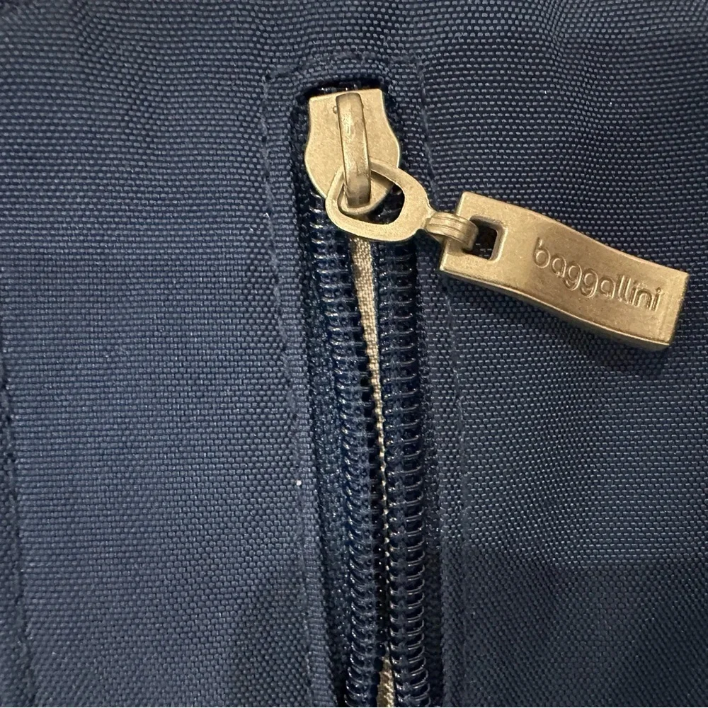 Baggallini Everything Cross Body Travel Bag